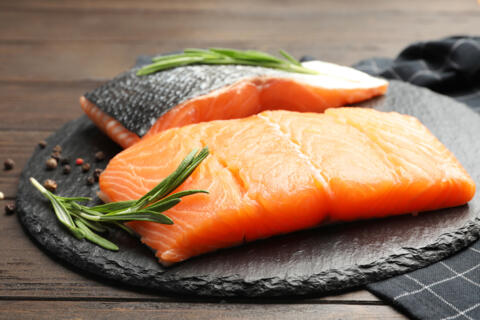 Zalmportie met vel - 100 gr